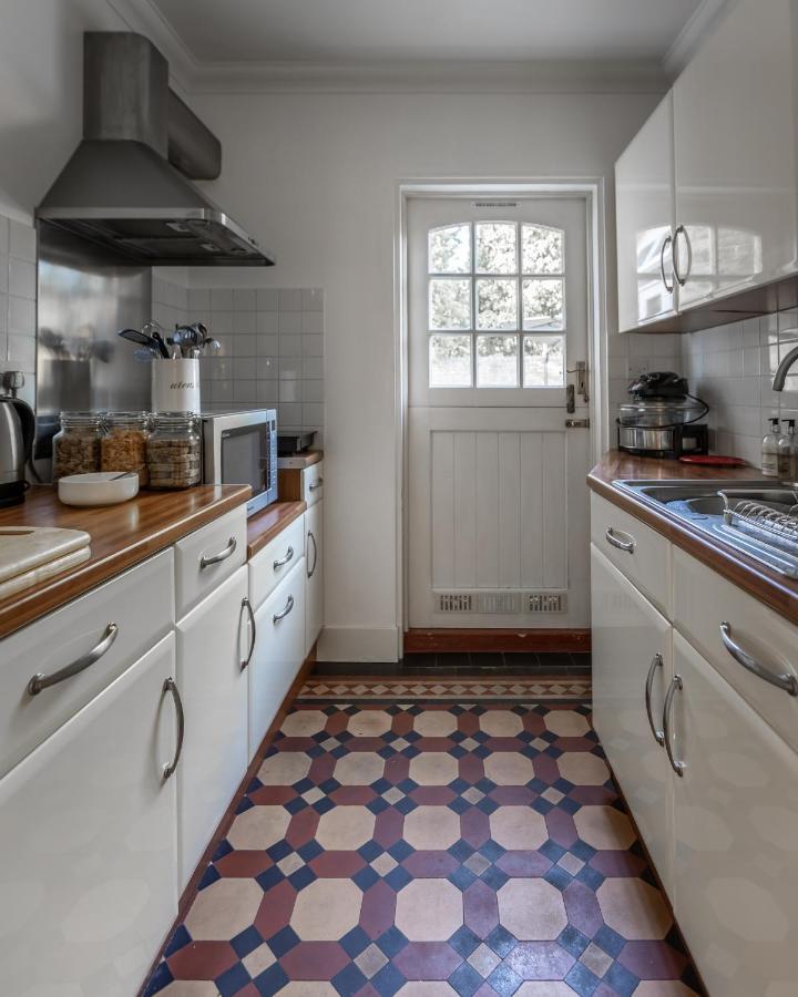 Cranborne House Hotel Poole Bagian luar foto